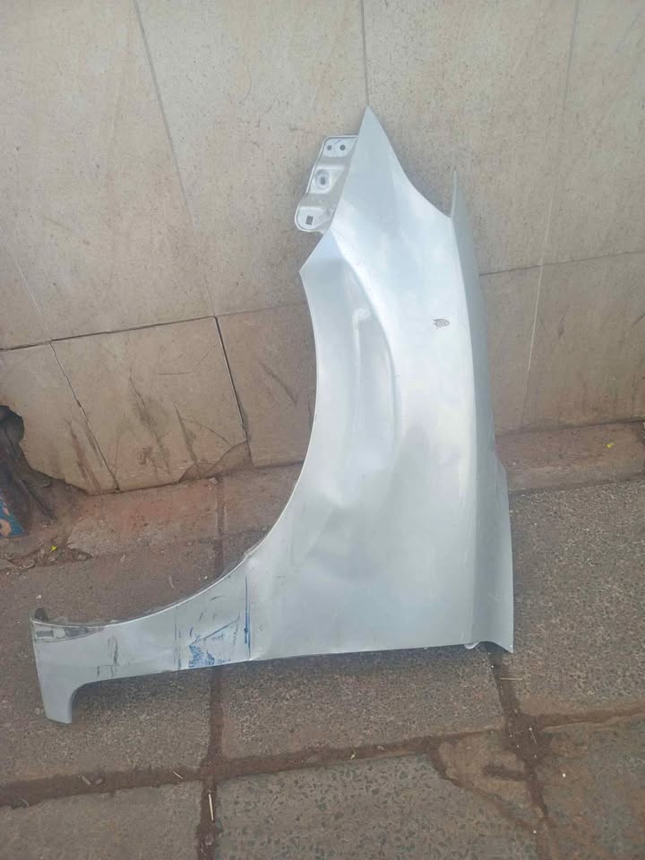 Suzuki swift left side fender - Private Seller Suzuki swift left side fender - Private Seller