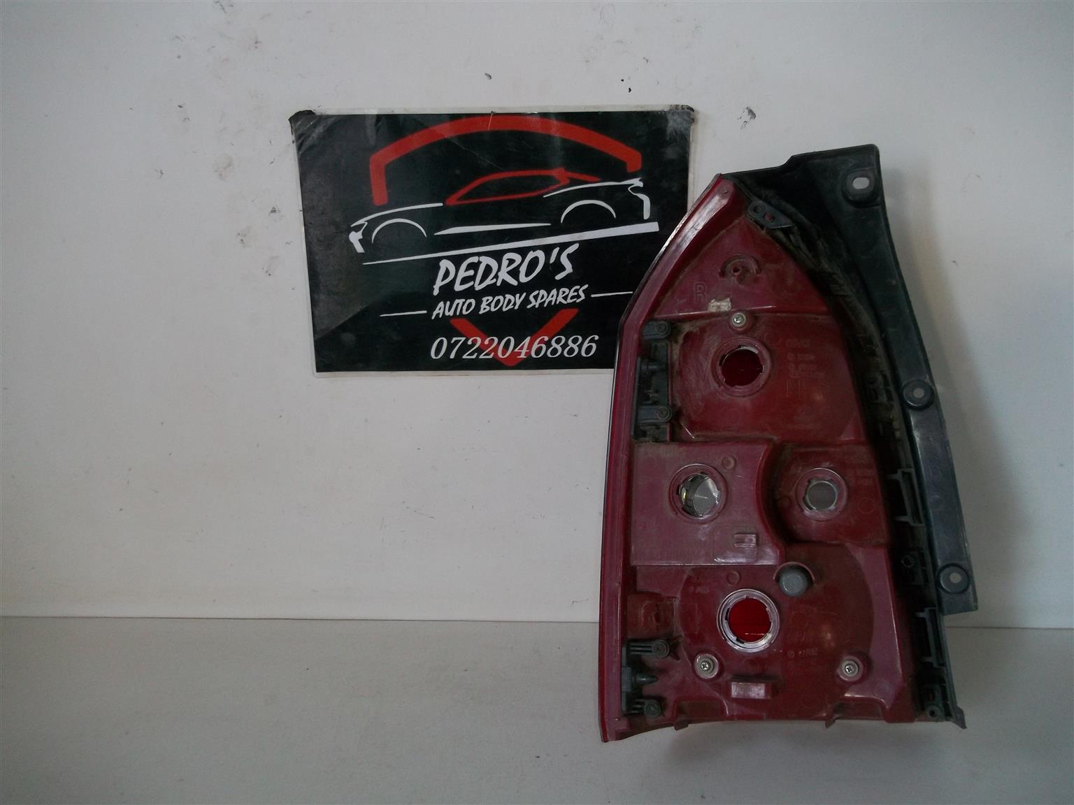 Hyundai Tucson '04-'10 right tail light - Private Seller Hyundai Tucson '04-'10 right tail light - Private Seller