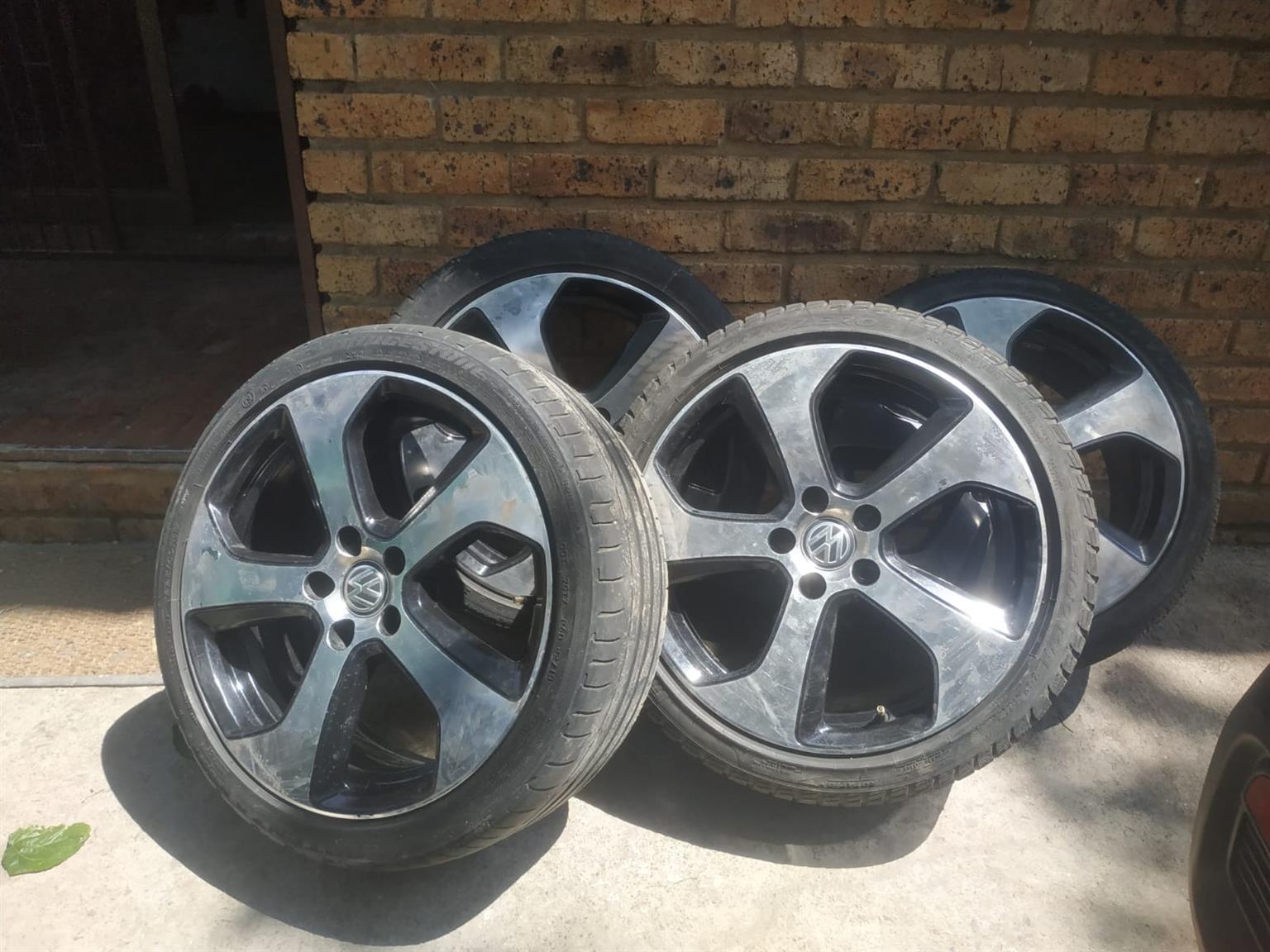 VW Golf 7 18inch Mags rim and tyres for sale - Private Seller