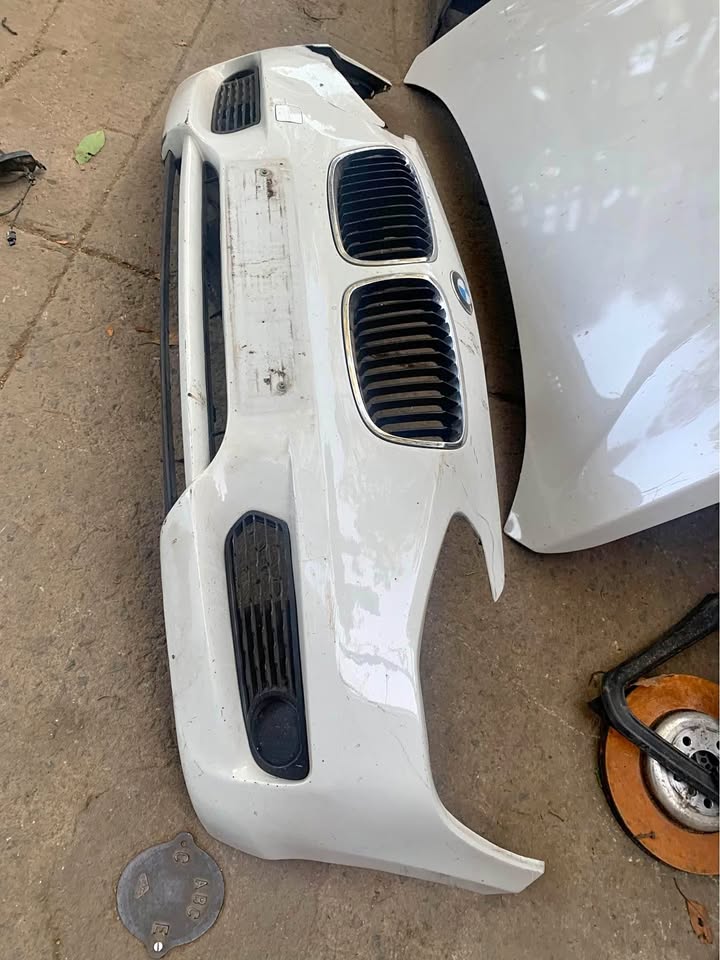 BMW F20 bumper, Kidney grille and fog light covers