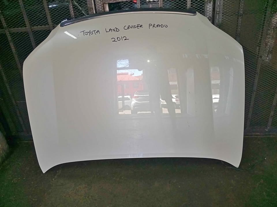 Toyota land cruiser Prado bonnet 2012 - Private Seller Toyota land cruiser Prado bonnet 2012 - Private Seller