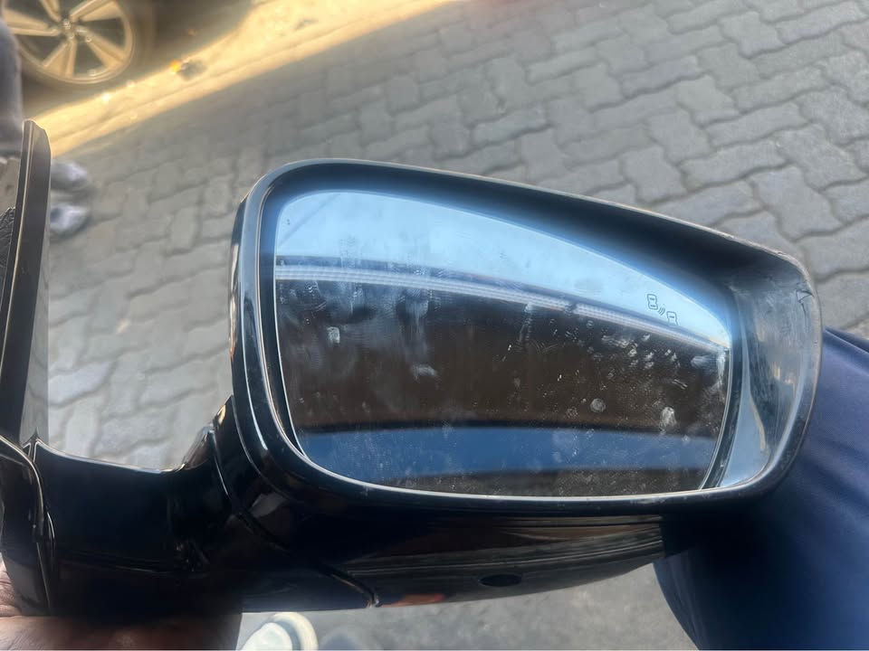 Jetour X70 Plus Right  Side Mirror - Private Seller
