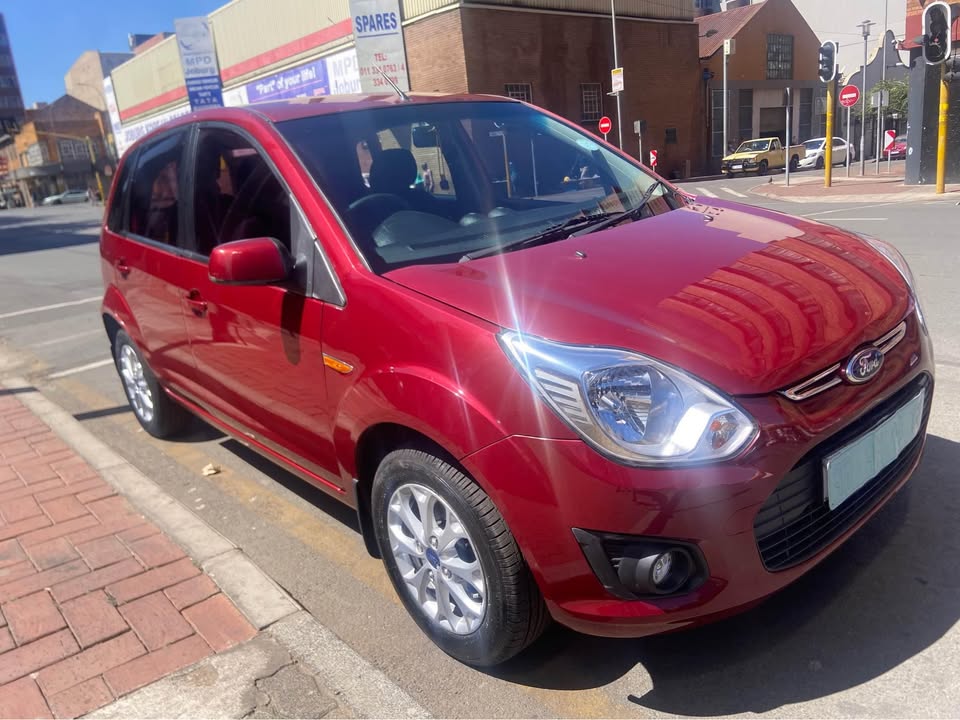 2016 Ford Figo 98000km Manual