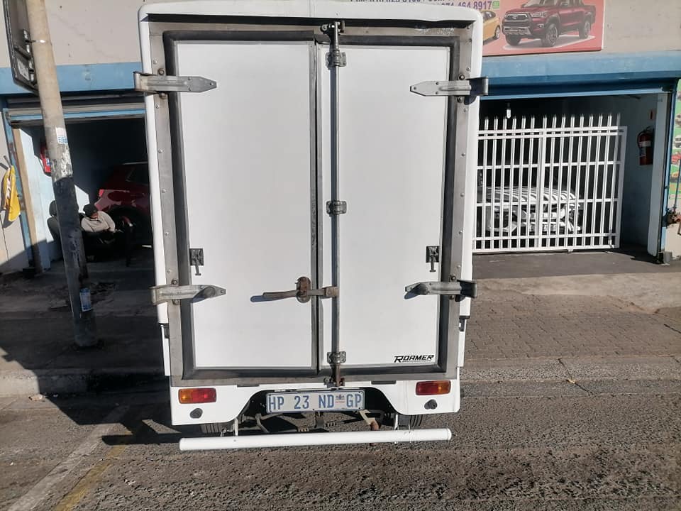 2019 TATA Super ace 1.6 Ex2 Turbo Bakkie with a Canopy