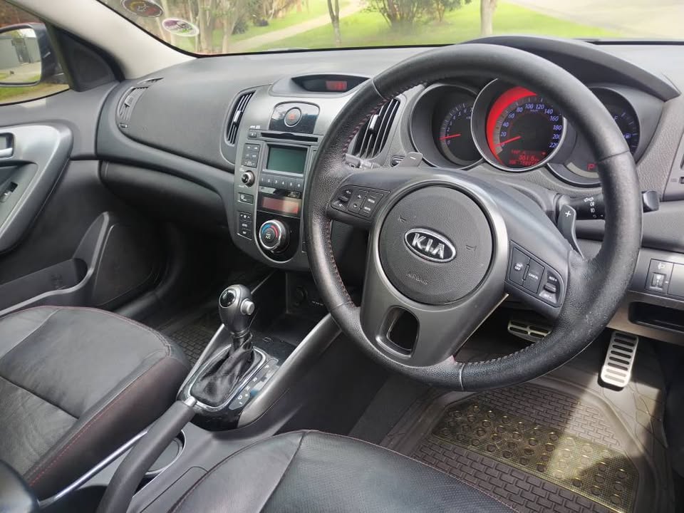 Kia Cerato 2.0L Auto For Sale