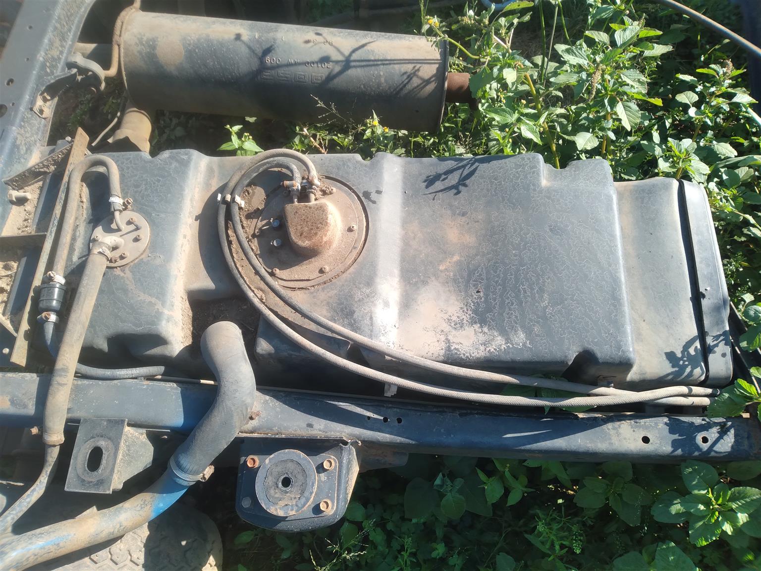 Nissan 1 tonner plastic diesel tank for sale - Private Seller