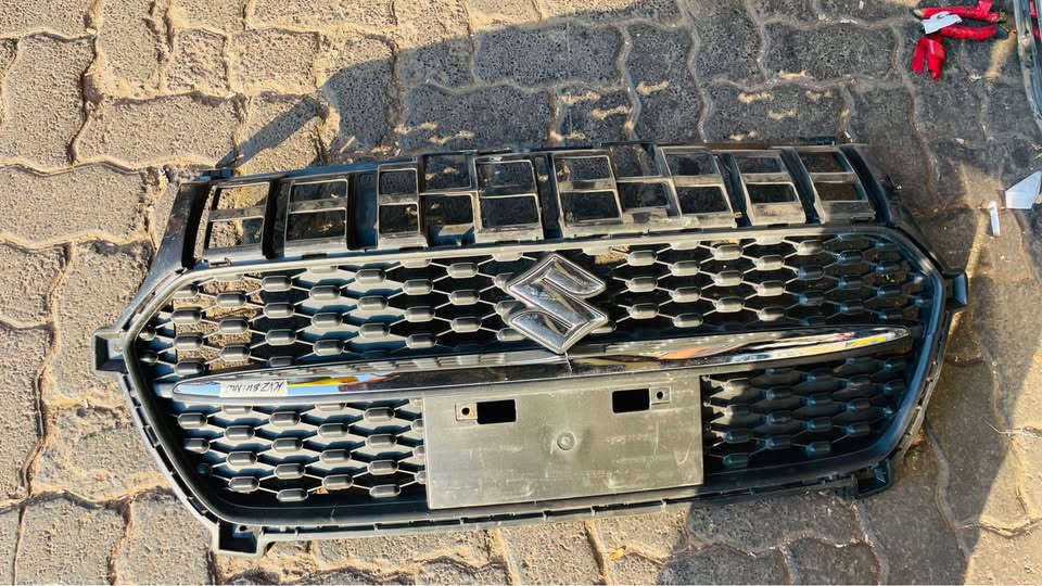 Suzuki Swift grille - Private Seller