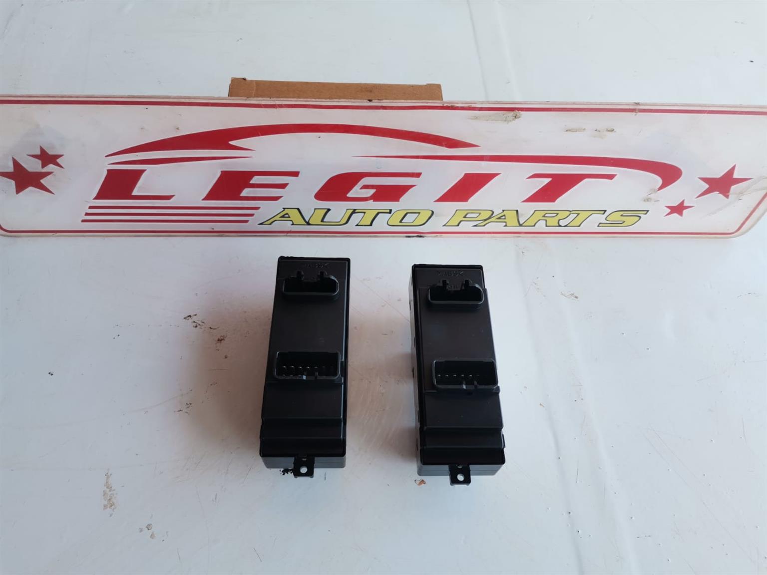 Toyota Avanza MK1 Main Window Switch New for Sale - Private Seller Toyota Avanza MK1 Main Window Switch New for Sale - Private Seller