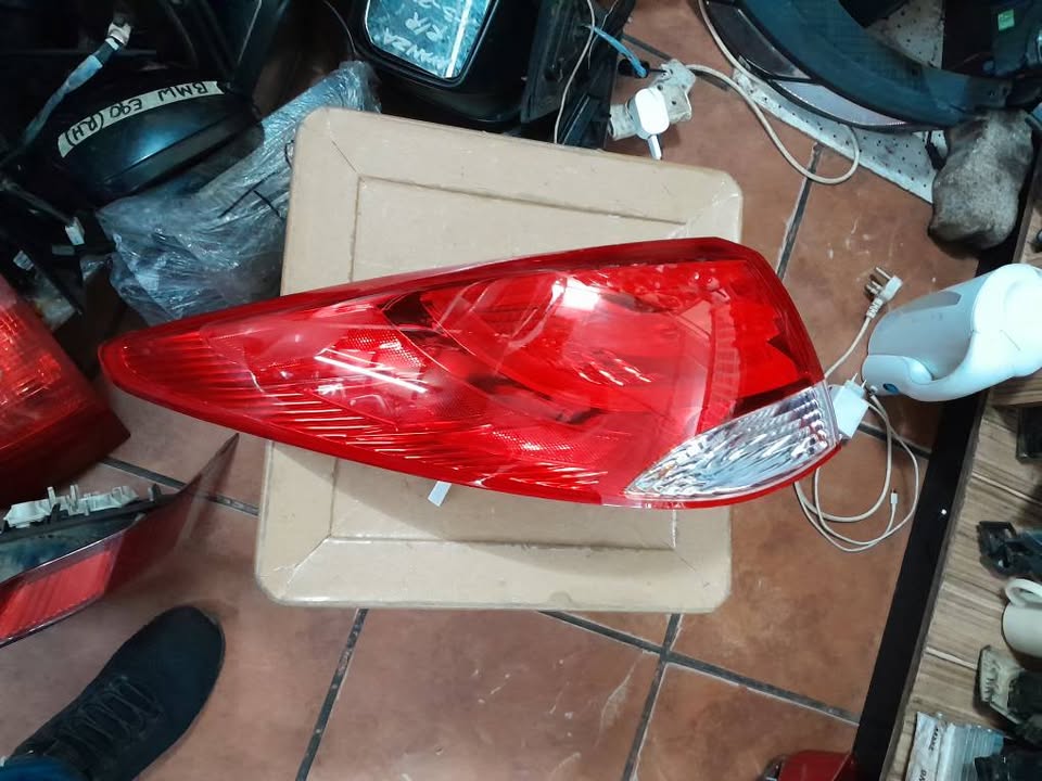 Hyundai ix35 taillight Insurance clean - Private Seller Hyundai ix35 taillight Insurance clean - Private Seller