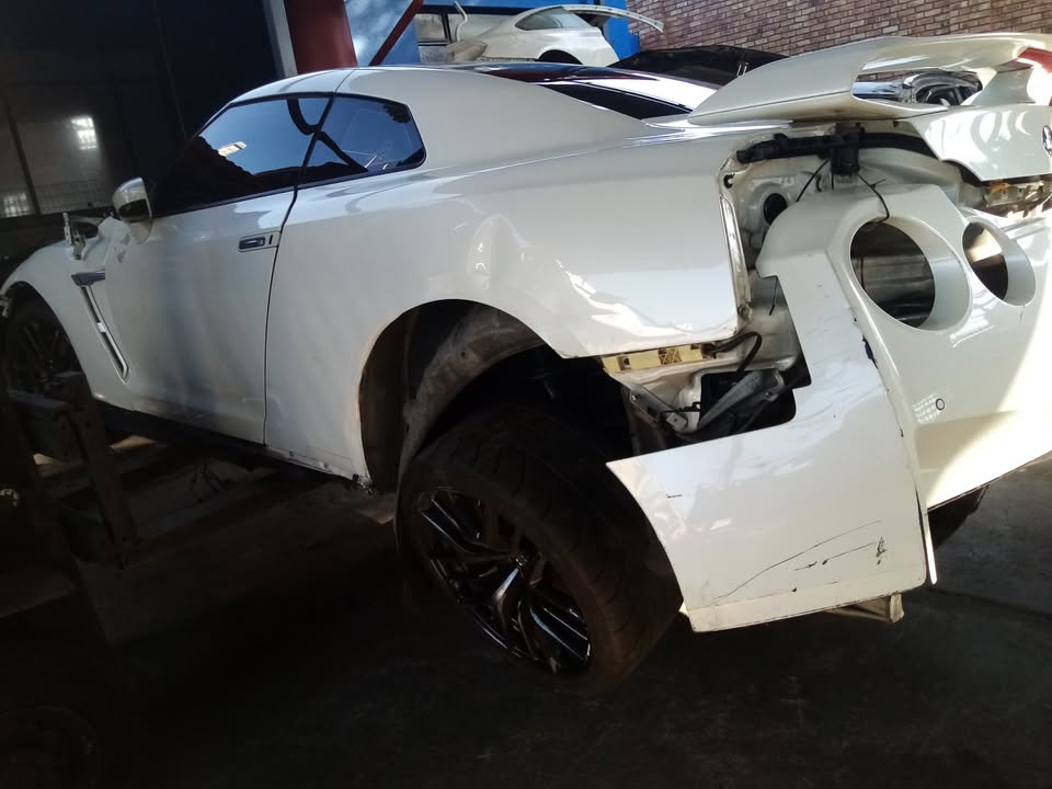 NISSAN GT-R STRIPPING FOR SPARES,ENGINE SPARES , INTERIOR SOLD, MAG WHEELS SOLD,TAIL LIGHTS SOLD - Private Seller NISSAN GT-R STRIPPING FOR SPARES,ENGINE SPARES , INTERIOR SOLD, MAG WHEELS SOLD,TAIL LIGHTS SOLD - Private Seller