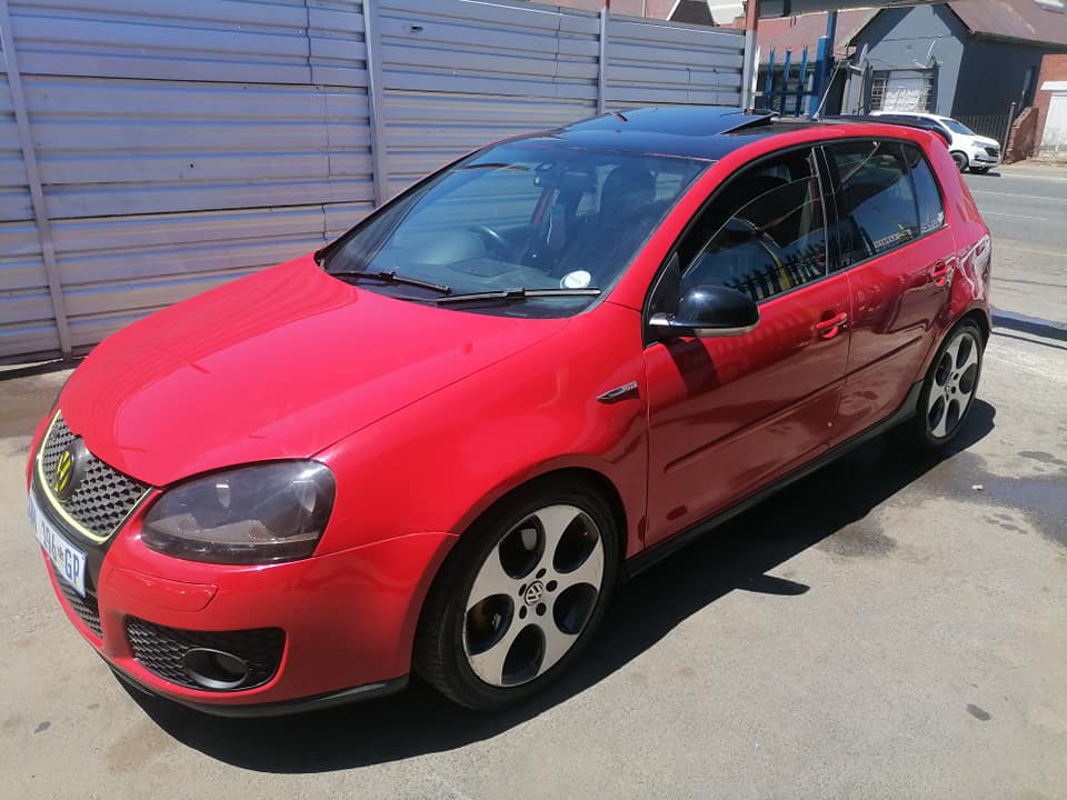 Volkswagen Golf 5 2.0