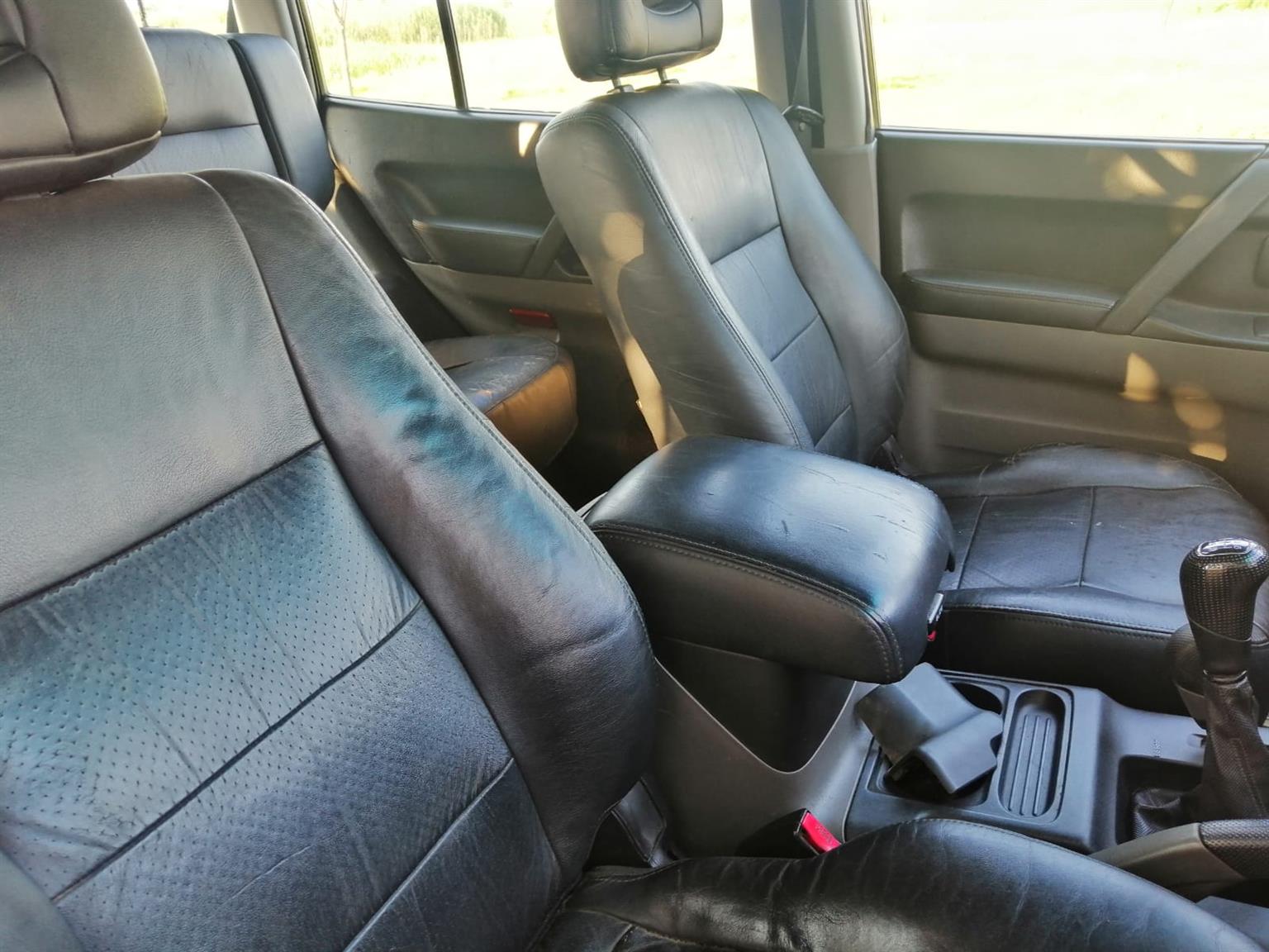 "03 Mitsubishi Pajero 3.2 Diesel