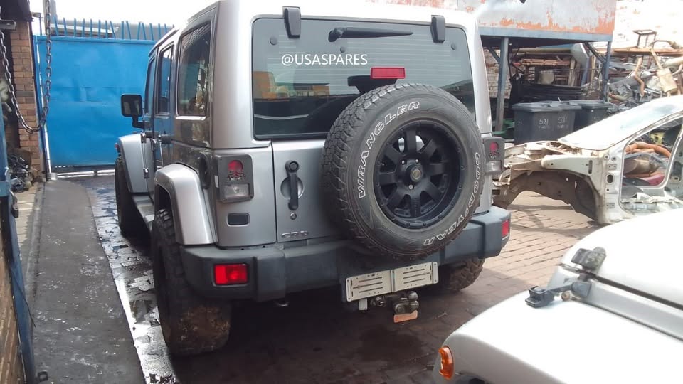 Jeep Wrangler Interior Spare Parts Available - Private Seller Jeep Wrangler Interior Spare Parts Available - Private Seller