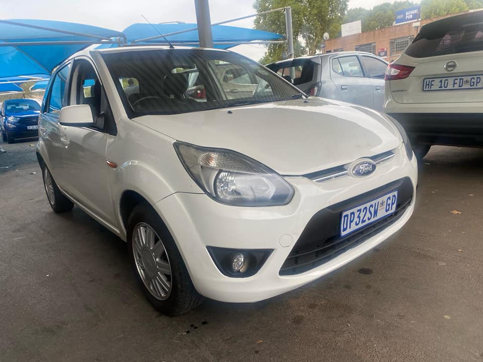 2010 FORD FIGO 1.4 MANUAL