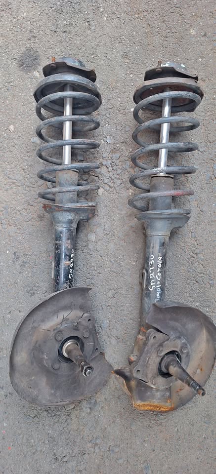 Toyota carolla box shape shock and spring - Private Seller Toyota carolla box shape shock and spring - Private Seller