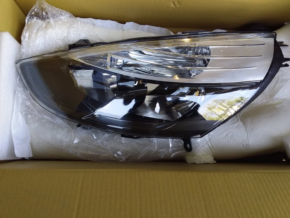 RENAULT CLIO 2013 ONWARDS BRAND NEW FRONT BUMPER FOR SALE PRICE