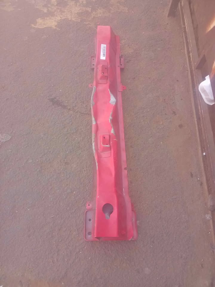 Toyota aygo stiffiner in good working condition original Toyota parts ready to use - Private Seller