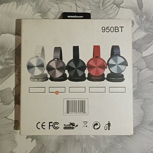 Awesome Quitcomfort 950BT Headset for sale still like new Awesome Quitcomfort 950BT Headset for sale still like new