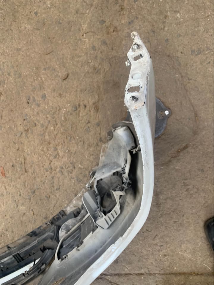 BMW F20 bumper, Kidney grille and fog light covers
