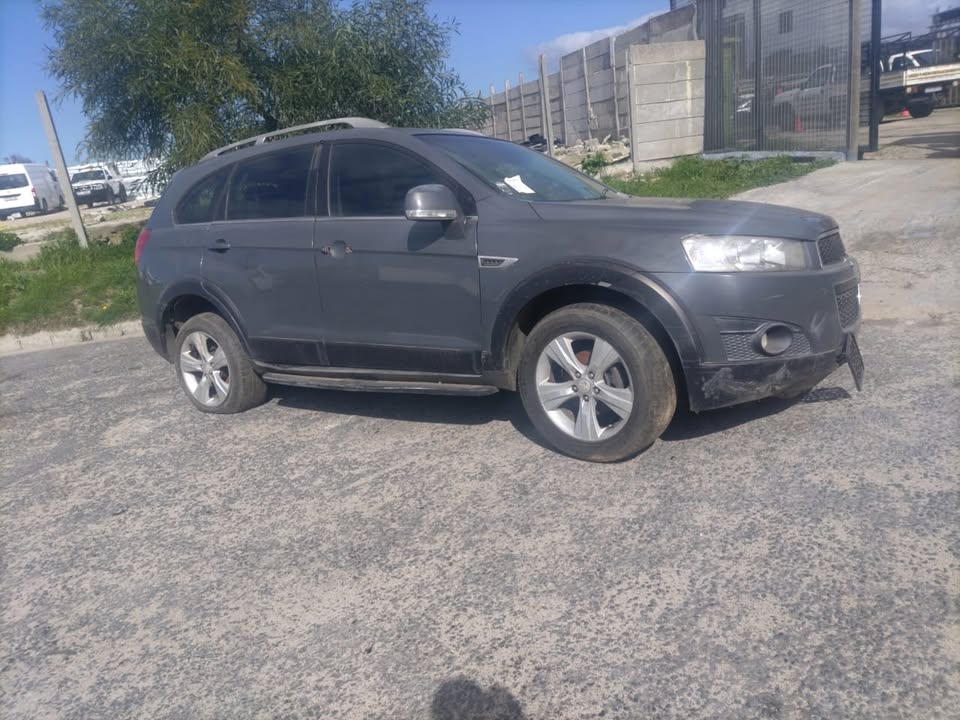 CHEVROLET CAPTIVA 2.4L 2014 STRIPPING FOR SPARES FOR SALE - Private Seller CHEVROLET CAPTIVA 2.4L 2014 STRIPPING FOR SPARES FOR SALE - Private Seller