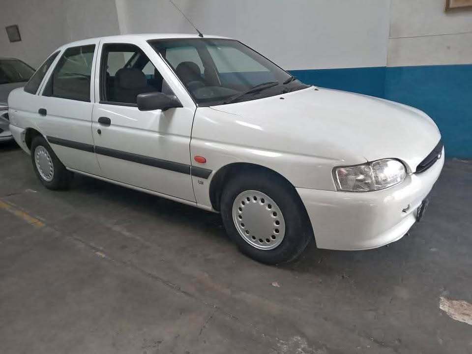 1996 Ford Escort GL 1.6i 1996 GL 1.6i 1996 Ford Escort GL 1.6i 1996 GL 1.6i