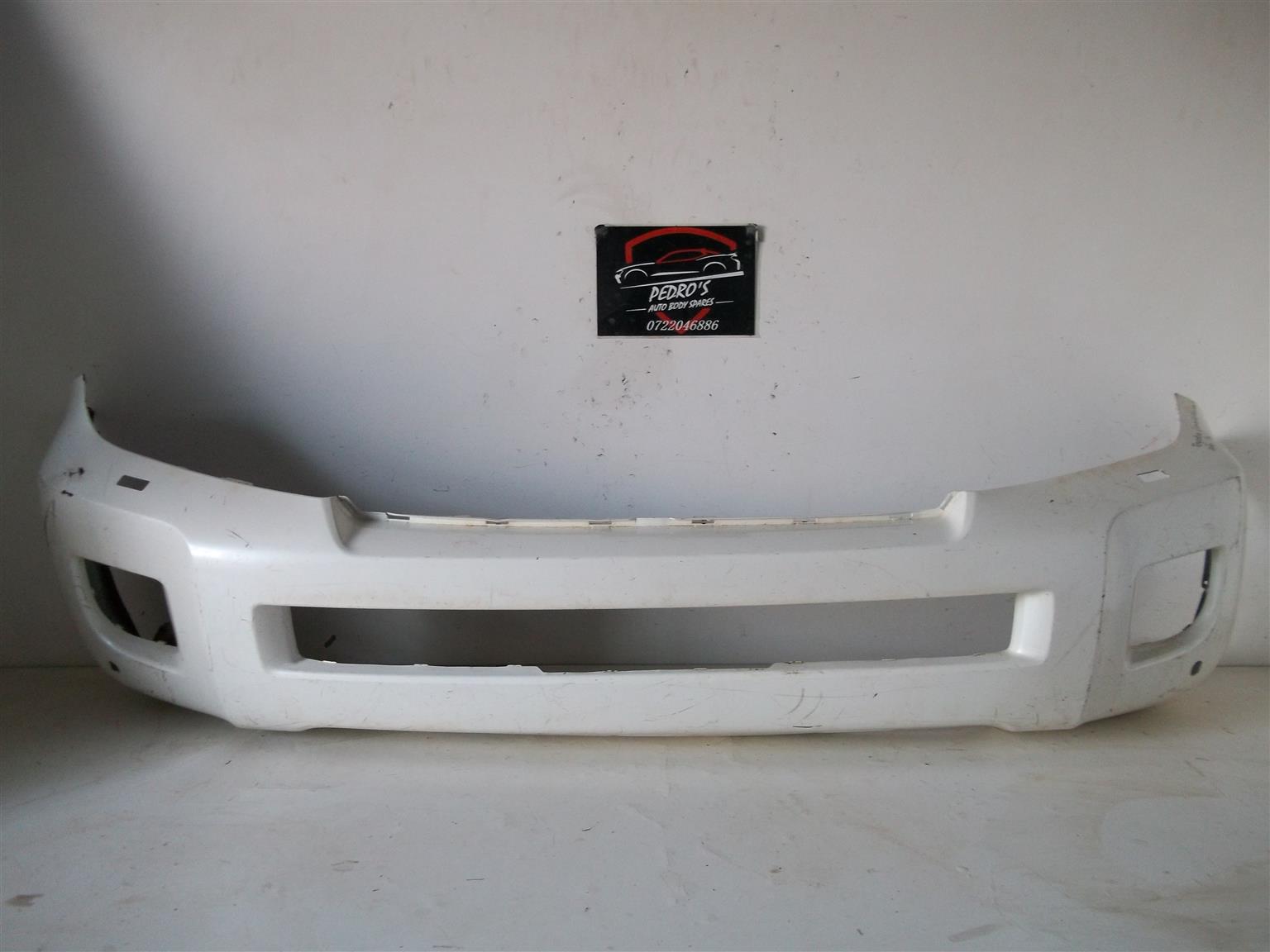 Toyota Land Cruiser 200 '16+ front bumper - Private Seller Toyota Land Cruiser 200 '16+ front bumper - Private Seller