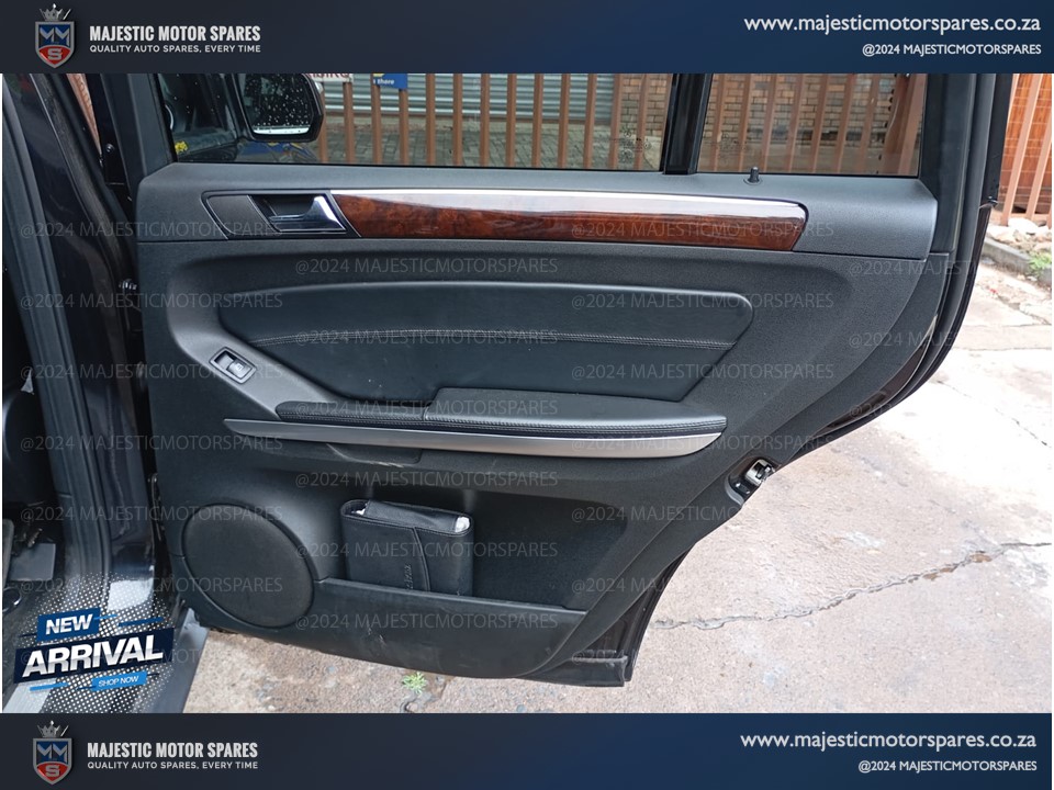door panels for 2009 mercedes gl500 for sale - Private Seller