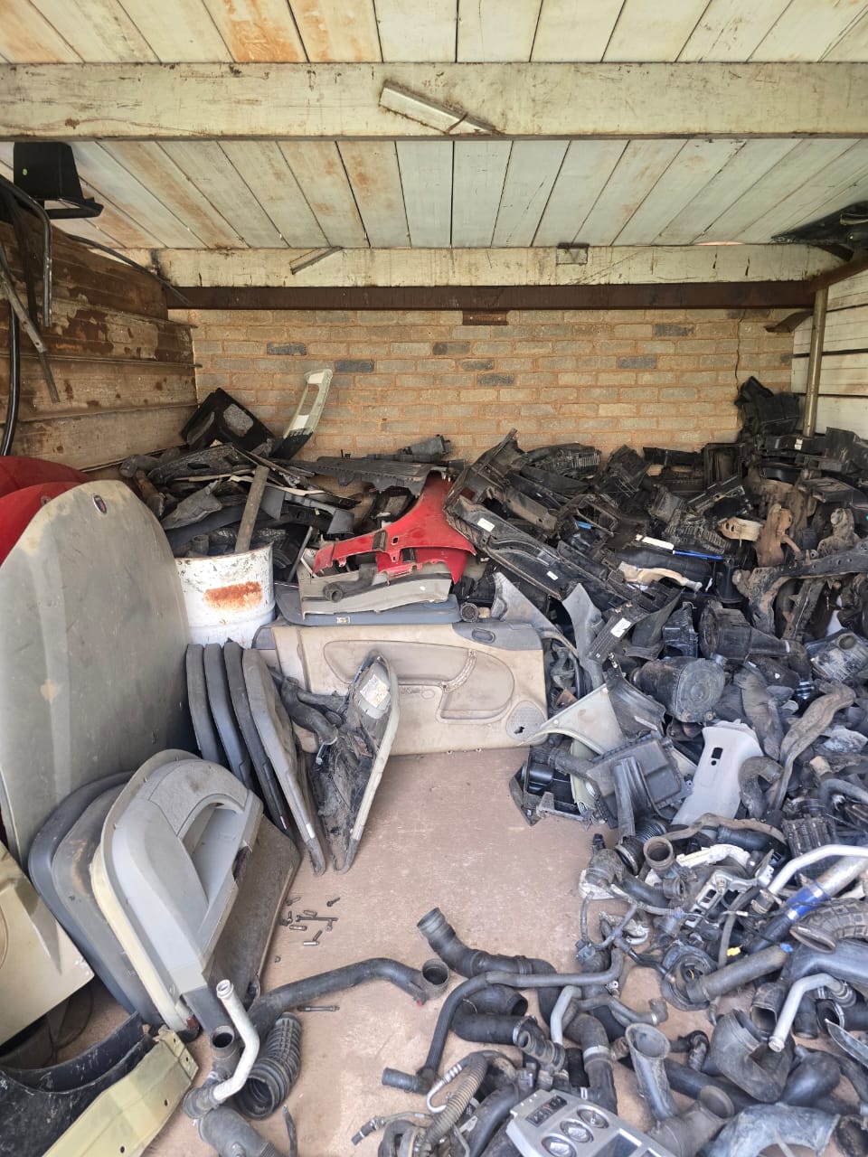 Various Hummer parts for sale