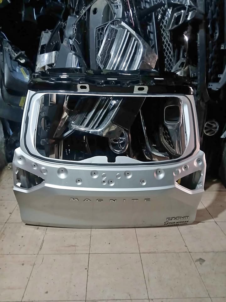 Nissan magnite tailgate - Private Seller Nissan magnite tailgate - Private Seller