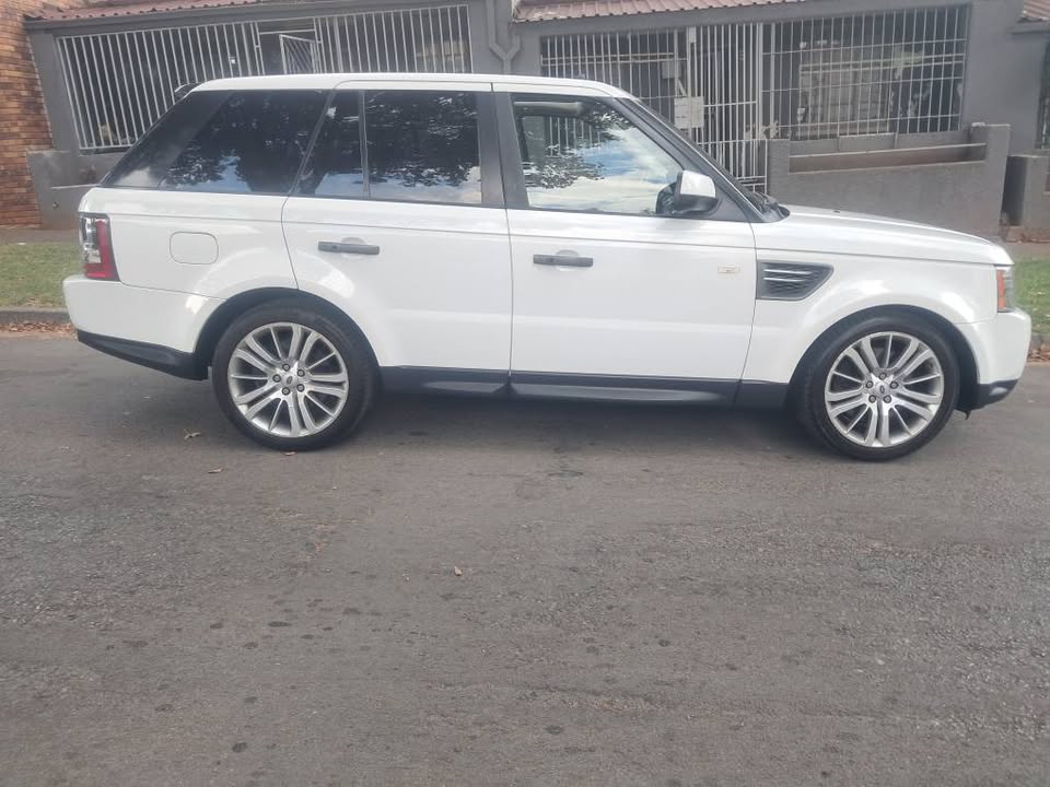 Land Rover Range Rover Sport SDV6 HSE Luxury Automatic 2011 for sale