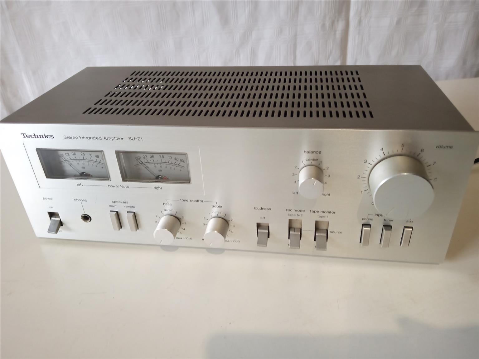 Technics Integrated Stereo Amplifier