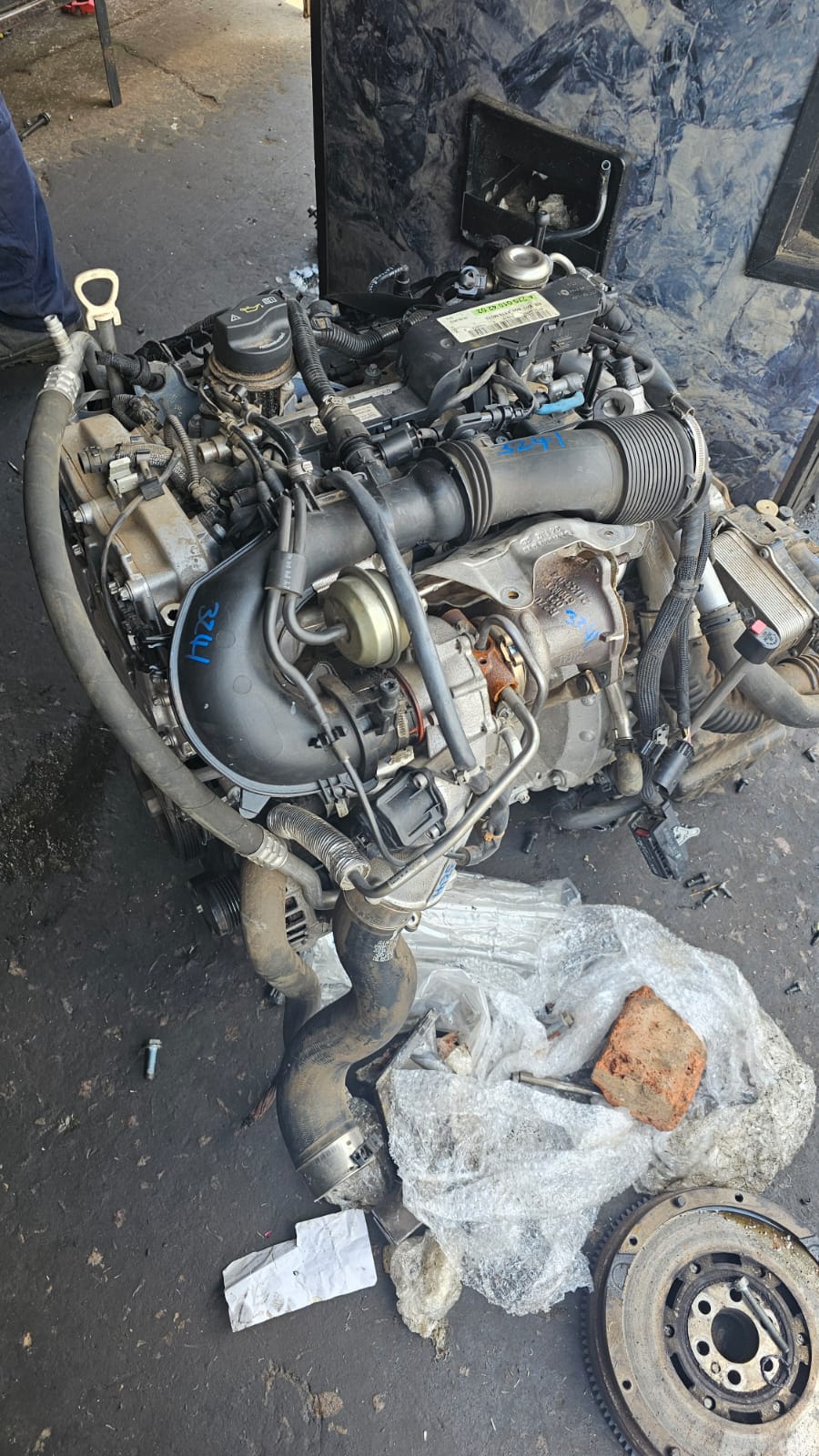 270 Mercedes Benz A200 2016 used W176 engine for sale - Private Seller