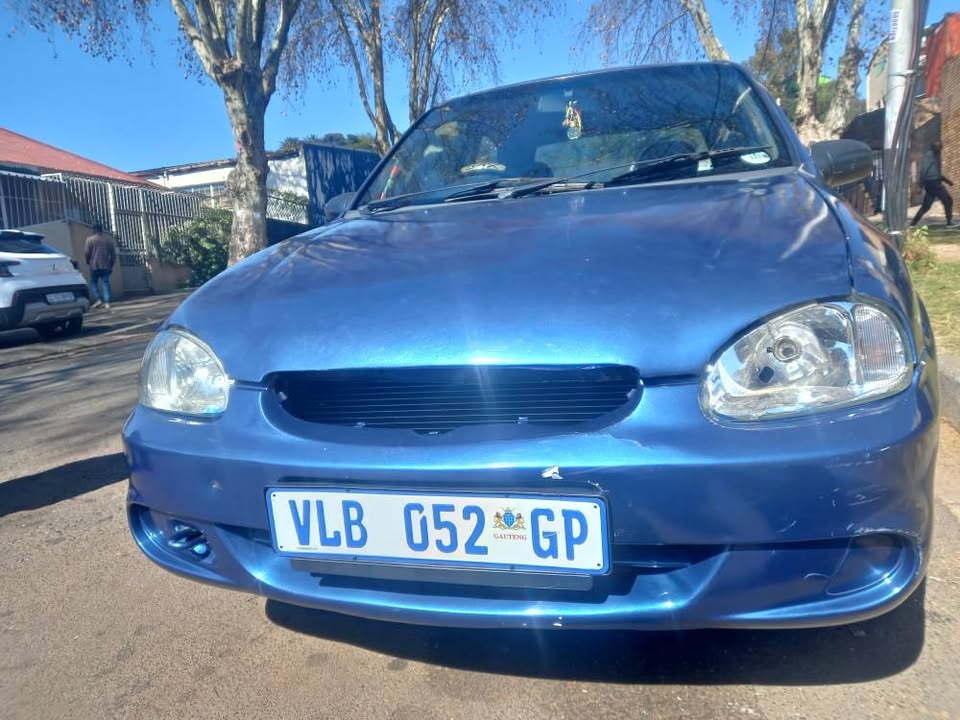 2006 Corsa Lite 1.4 Petrol, Manual, Blue, 230000kms