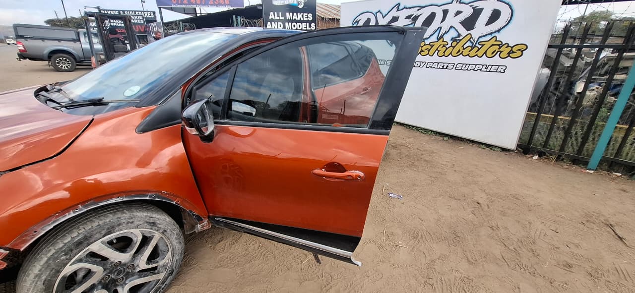 Captur 900T Right Front Door Shell for sale used - Private Seller Captur 900T Right Front Door Shell for sale used - Private Seller