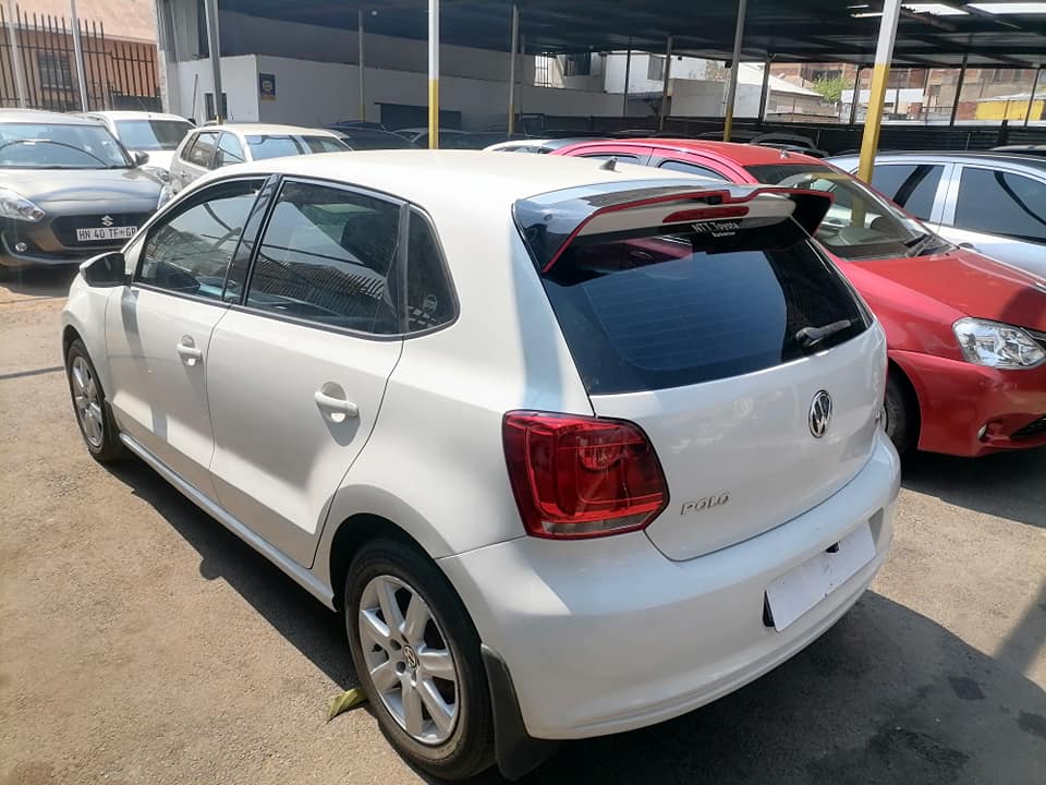 2010 Volkswagen polo 6 1.4 Comfortline Hatchback