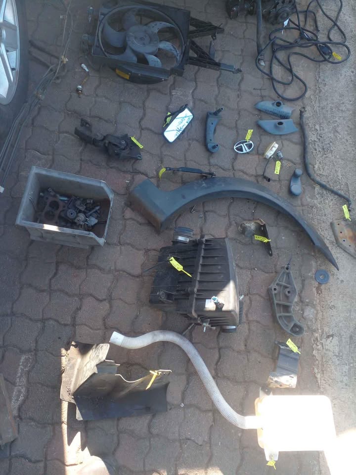 2008 Tata Indica LEI Parts For Sale - Private Seller 2008 Tata Indica LEI Parts For Sale - Private Seller