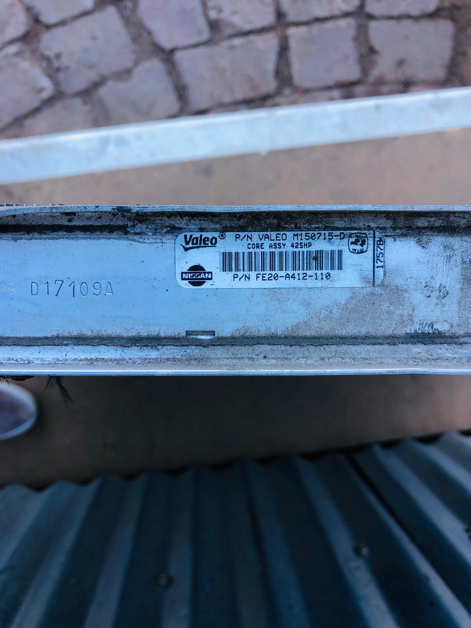 Nissan Infinity QX56 manual radiator - Private Seller Nissan Infinity QX56 manual radiator - Private Seller