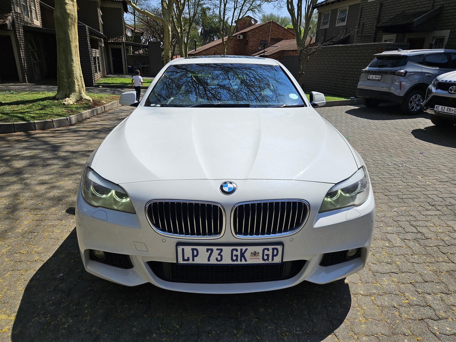 2014 BMW 5 Series 520i M Sport
