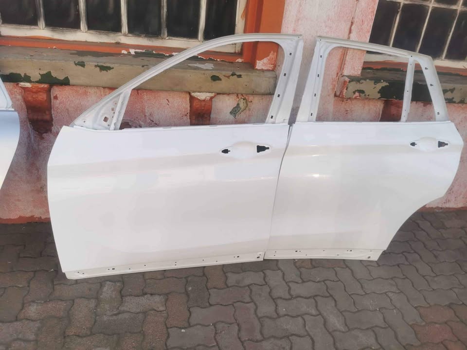 BMW X1 F48 left door shells - Private Seller BMW X1 F48 left door shells - Private Seller