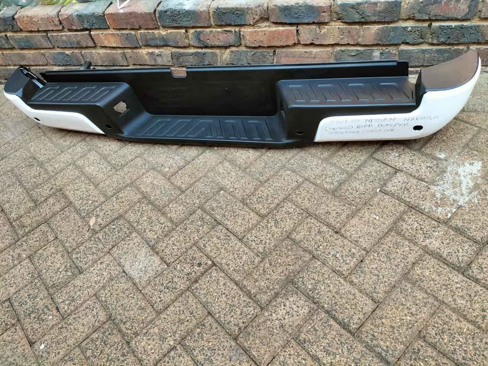 Nissan Navara Rear / Back bumper - Private Seller
