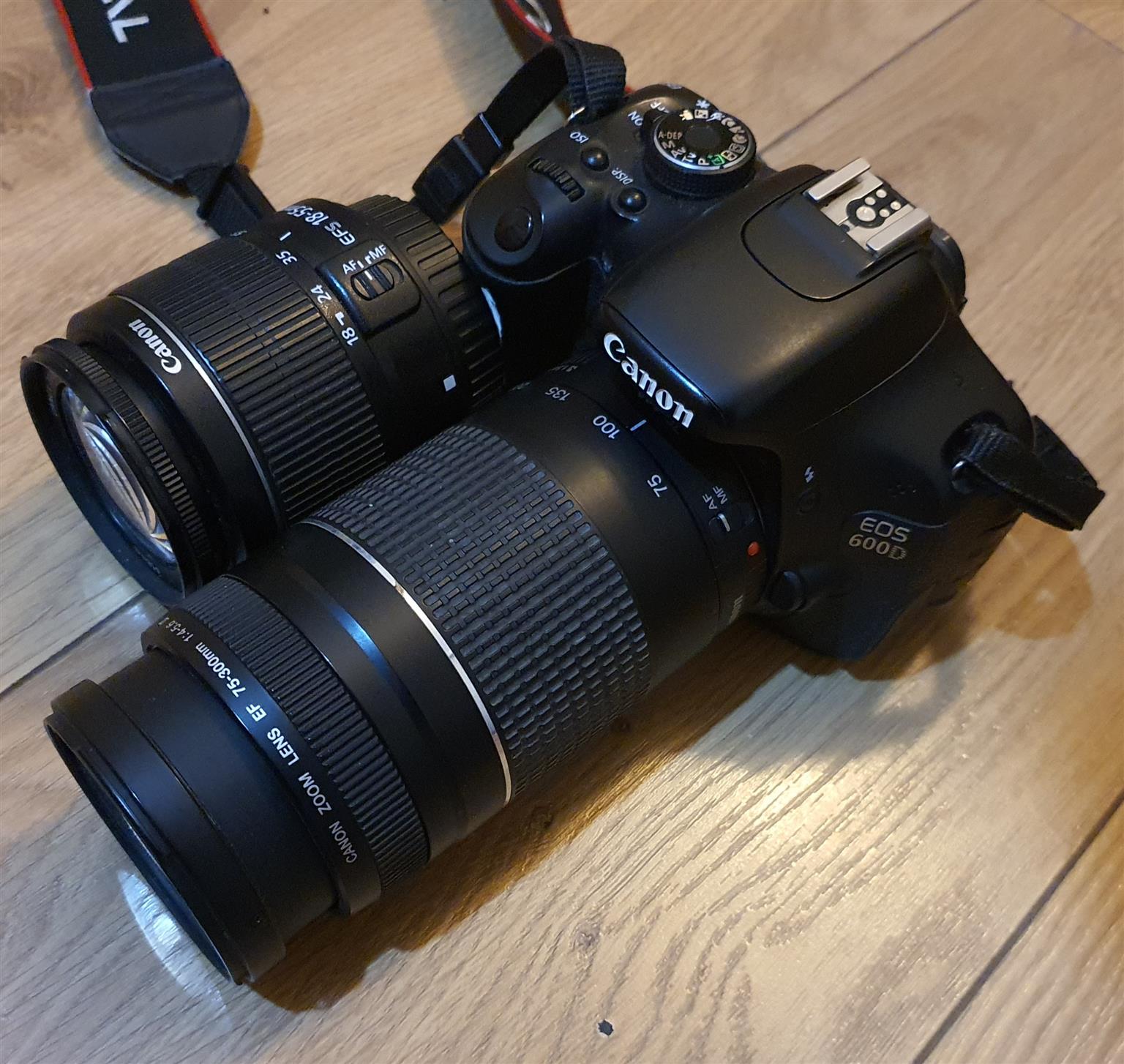 Bargain Canon EOS 600D Camera with Zoom lens Photo&Video function Build in Flash Bargain Canon EOS 600D Camera with Zoom lens Photo&Video function Build in Flash