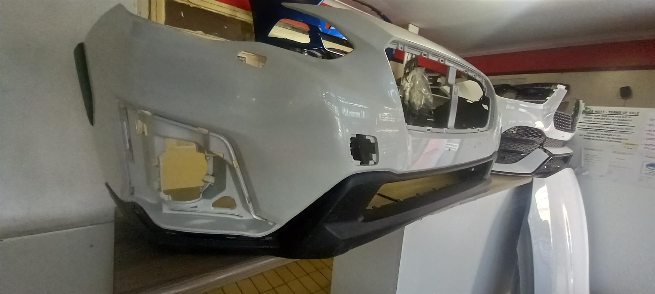 (CROSSTREK)2020 SUBARU CROSSTREK FRONT BUMPER SUPER CLEAN FOR SALE - Private Seller (CROSSTREK)2020 SUBARU CROSSTREK FRONT BUMPER SUPER CLEAN FOR SALE - Private Seller