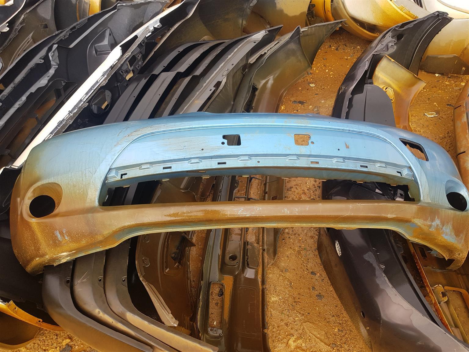 2010 Onwards Nissan Leaf front bumper shell for sale - Private Seller