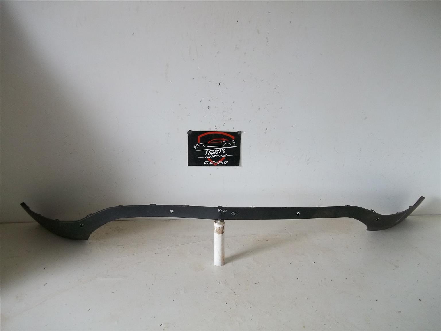 BMW 1 series (F40) Motorsport front bumper spoiler - Private Seller BMW 1 series (F40) Motorsport front bumper spoiler - Private Seller