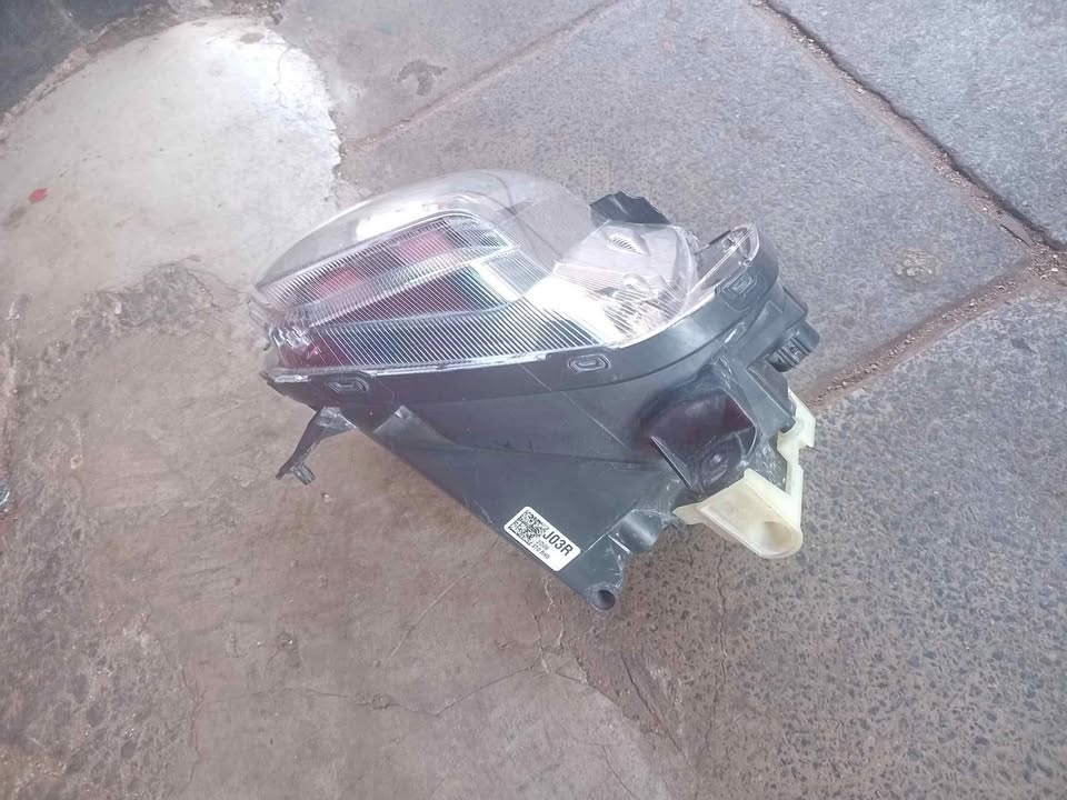 Hyundai tucson headlight 2022/ 25