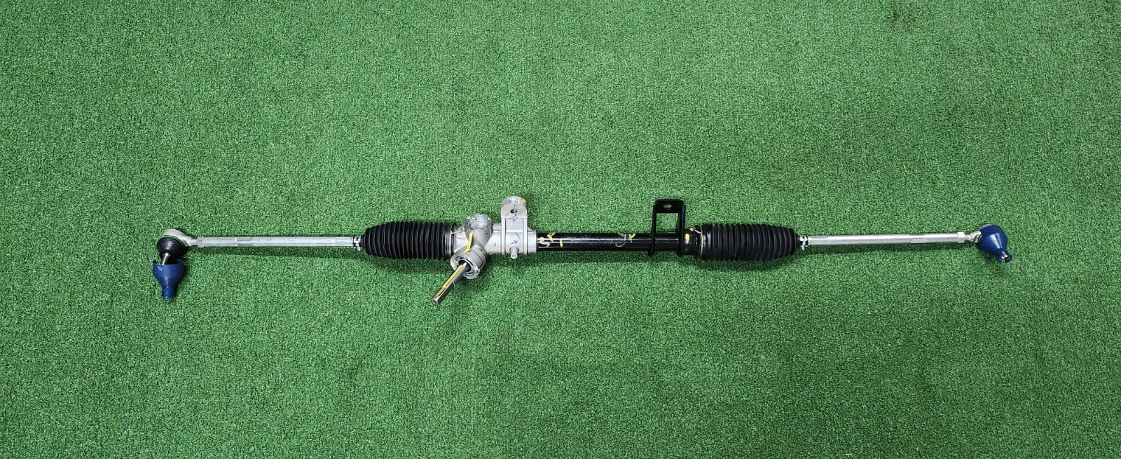 STEERING RACK FOR RENAULT KWID - Private Seller STEERING RACK FOR RENAULT KWID - Private Seller