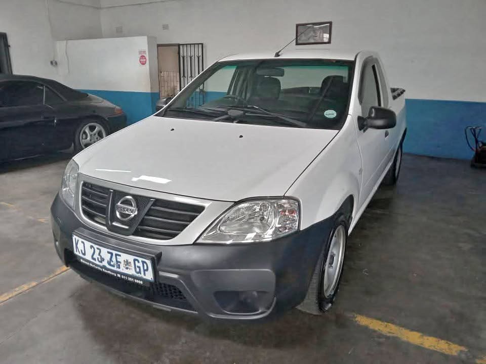 Nissan NP200 2021