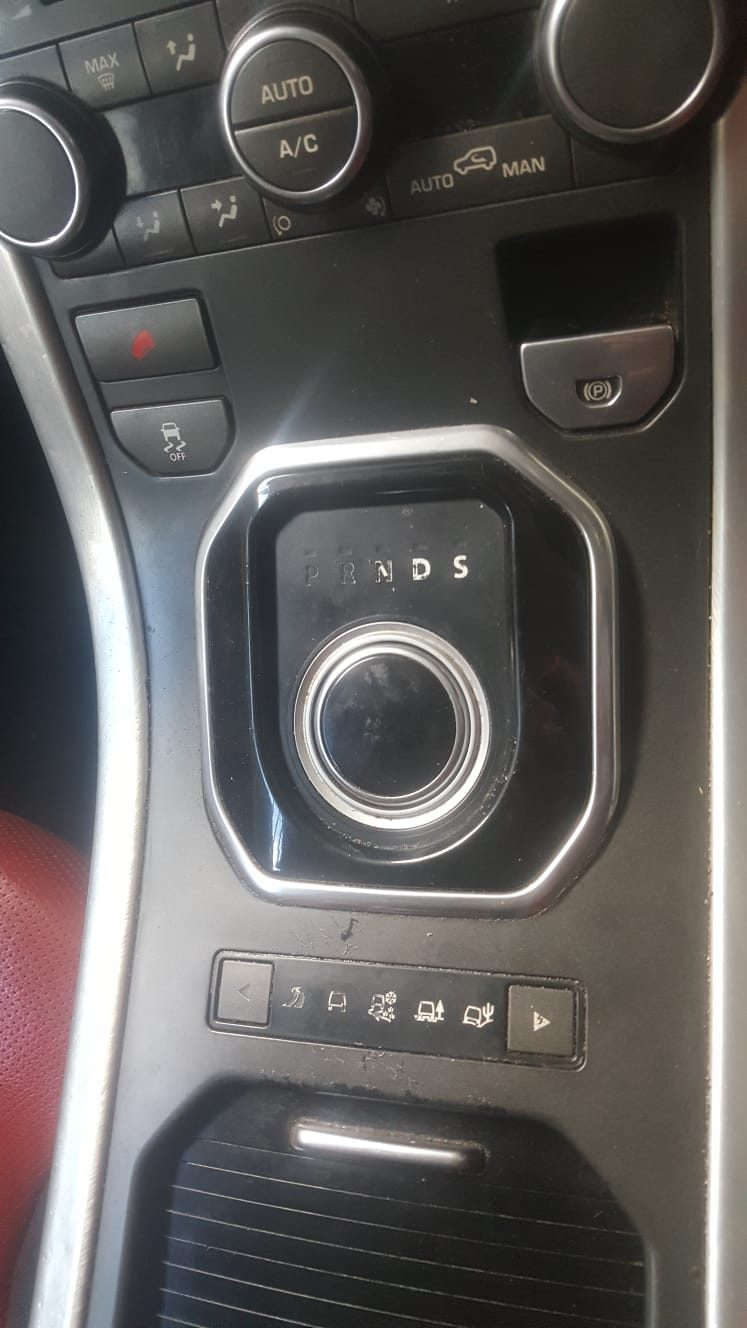 2012 Range Rover Evoque 2.2 SD4 Dynamic Gear Selector for sale 2012 Range Rover Evoque 2.2 SD4 Dynamic Gear Selector for sale