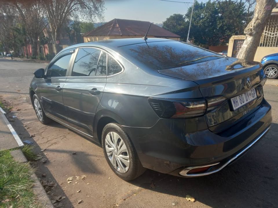 2022 VW POLO 9 Sedan 1.0 Petrol, MANUAL, GREY, 68000KMS,. Spare Key, Service book.