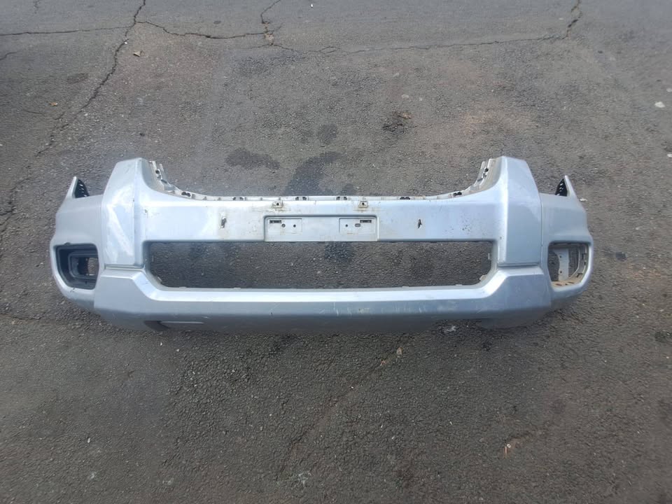 2022 - 2024 Ford Ranger T9 front Bumper R10 - Private Seller 2022 - 2024 Ford Ranger T9 front Bumper R10 - Private Seller